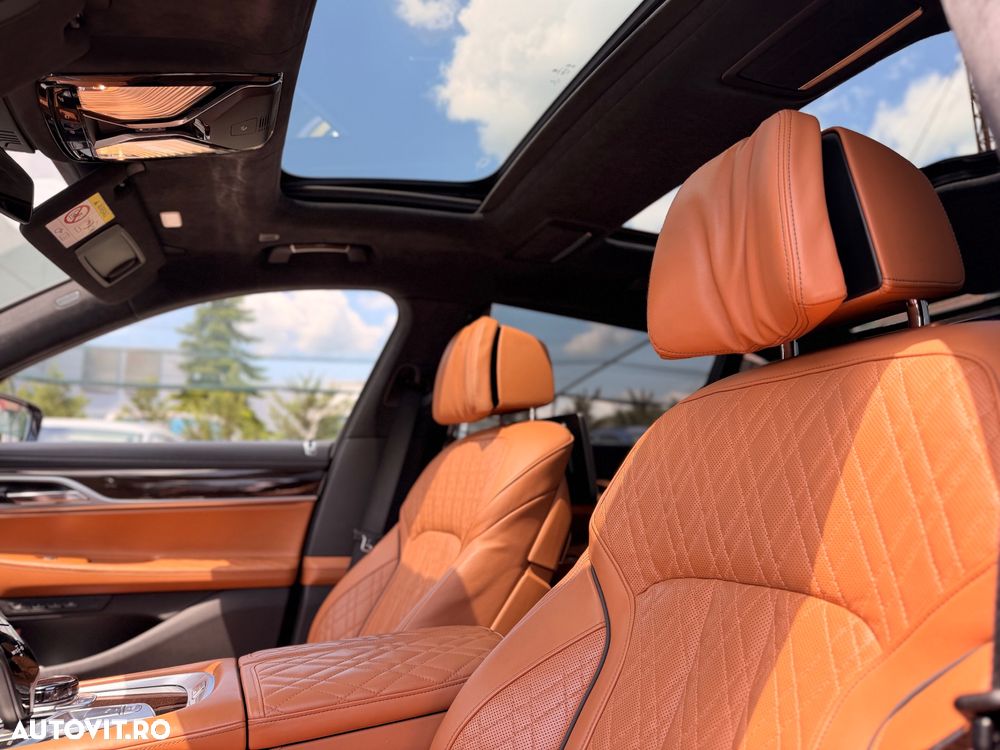 BMW Seria 7 745Le xDrive - 23