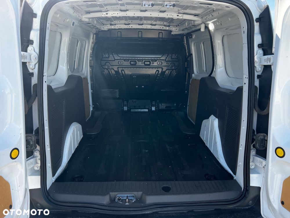 Ford Transit Connect - 10