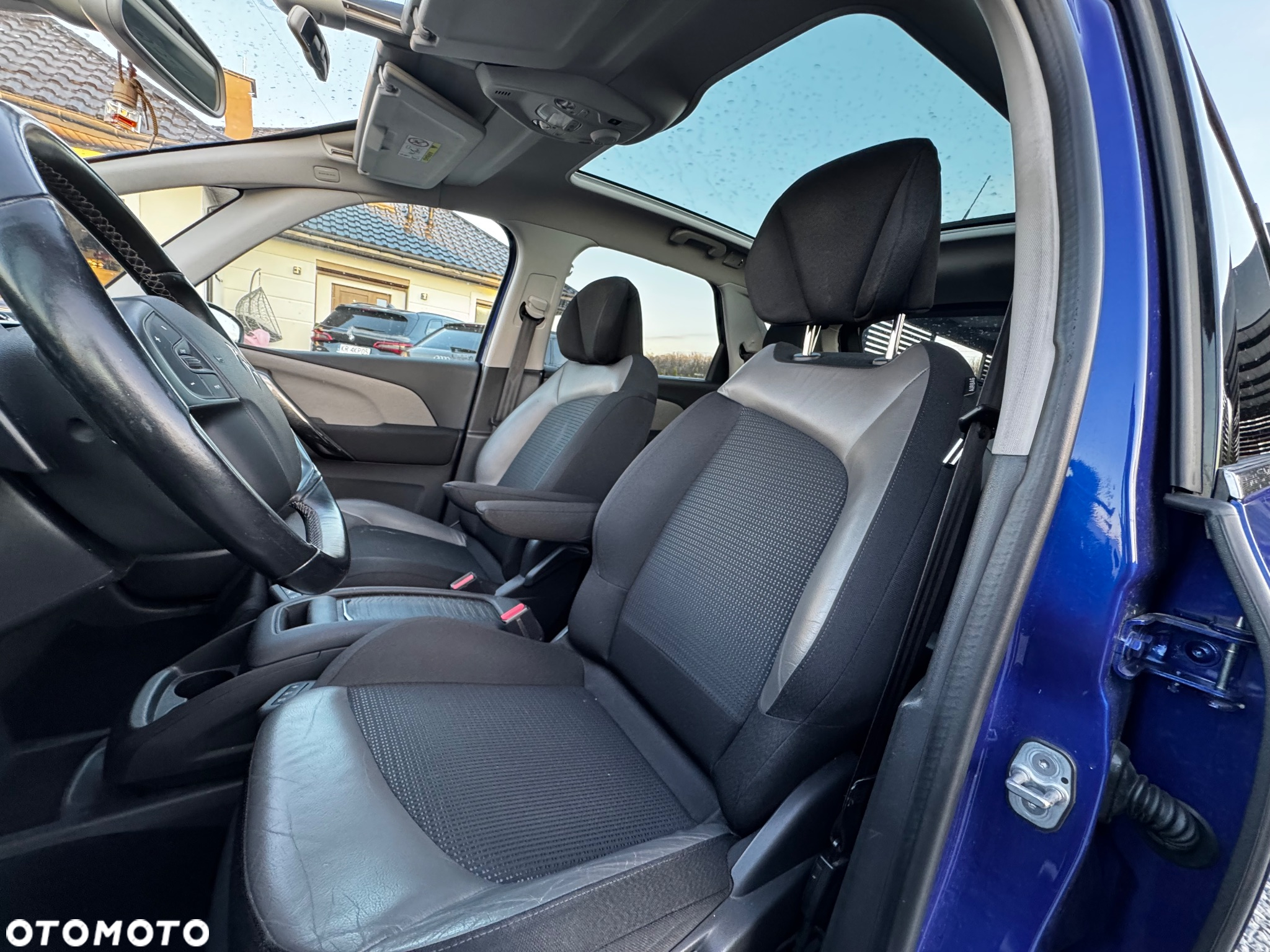 Citroën C4 Picasso PureTech 130 Stop&Start EAT6 SHINE - 6