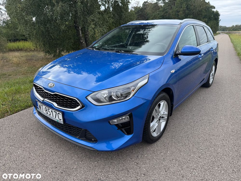 Kia Ceed 1.6 CRDi SCR M - 4