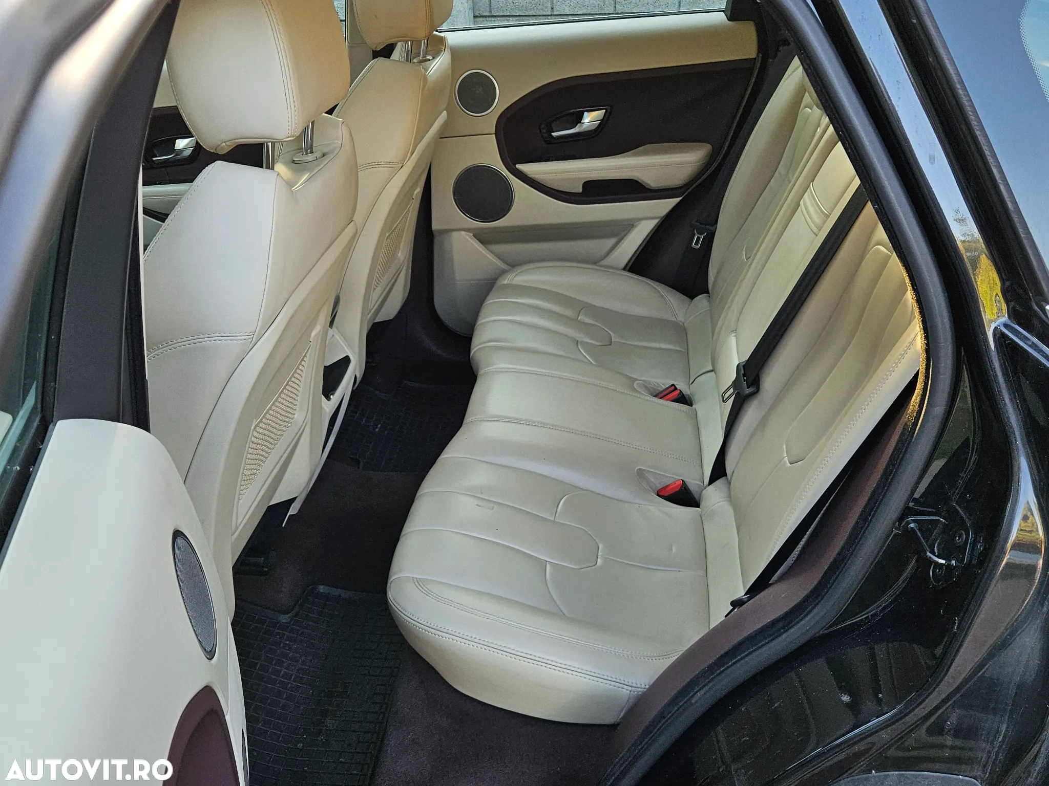 Land Rover Range Rover Evoque - 8