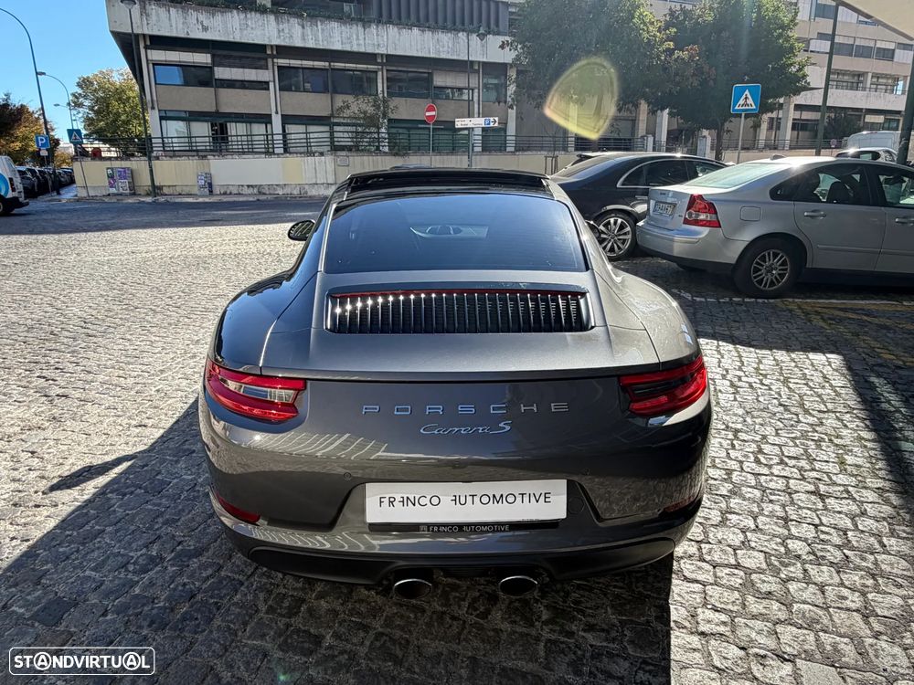 Porsche 911 2016 photo 4