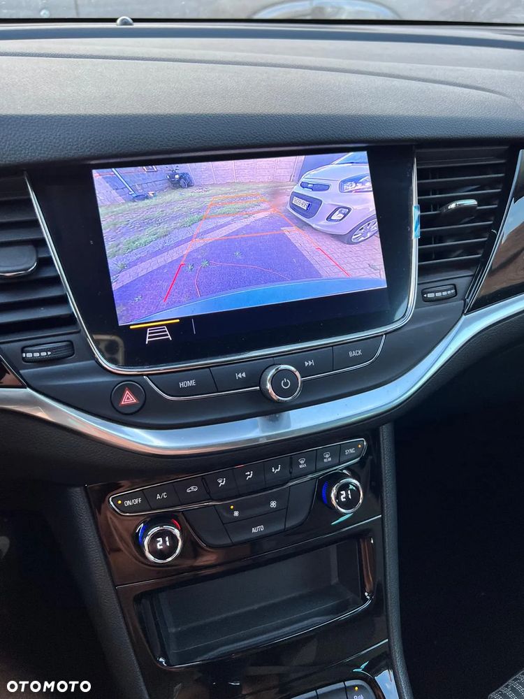 Opel Astra 1.5 D Start/Stop Sports Tourer Business Elegance - 10