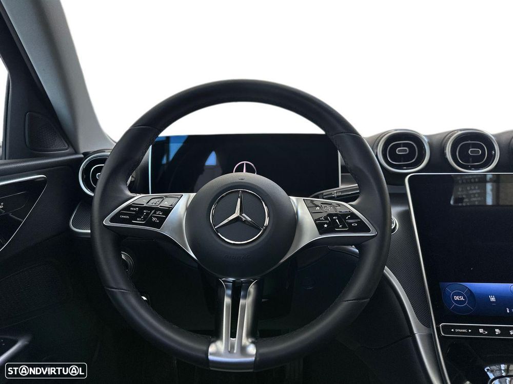 Mercedes-Benz C 300 de Avantgarde - 14