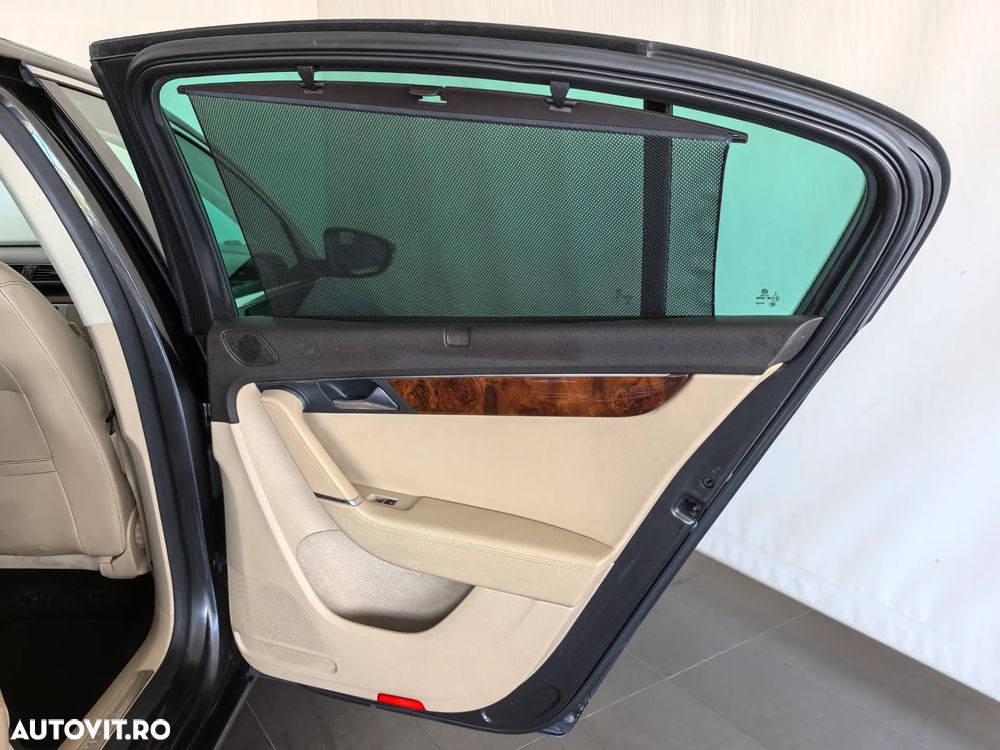 Volkswagen Passat 2.0 TDI BlueMotion Tehnology Highline DSG - 27