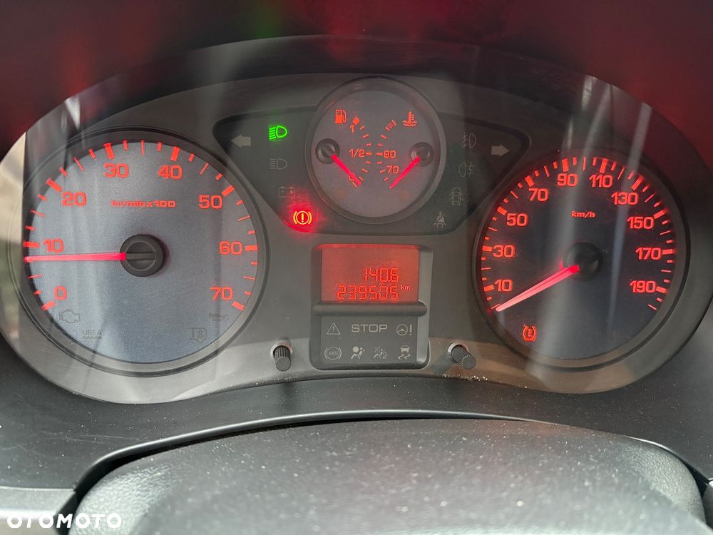 Peugeot Partner 1.6 BlueHDi Active - 18