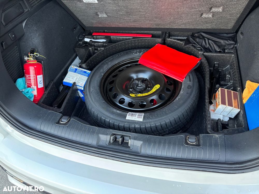Ford Kuga 2.5 Duratec PHEV ST Line X - 11