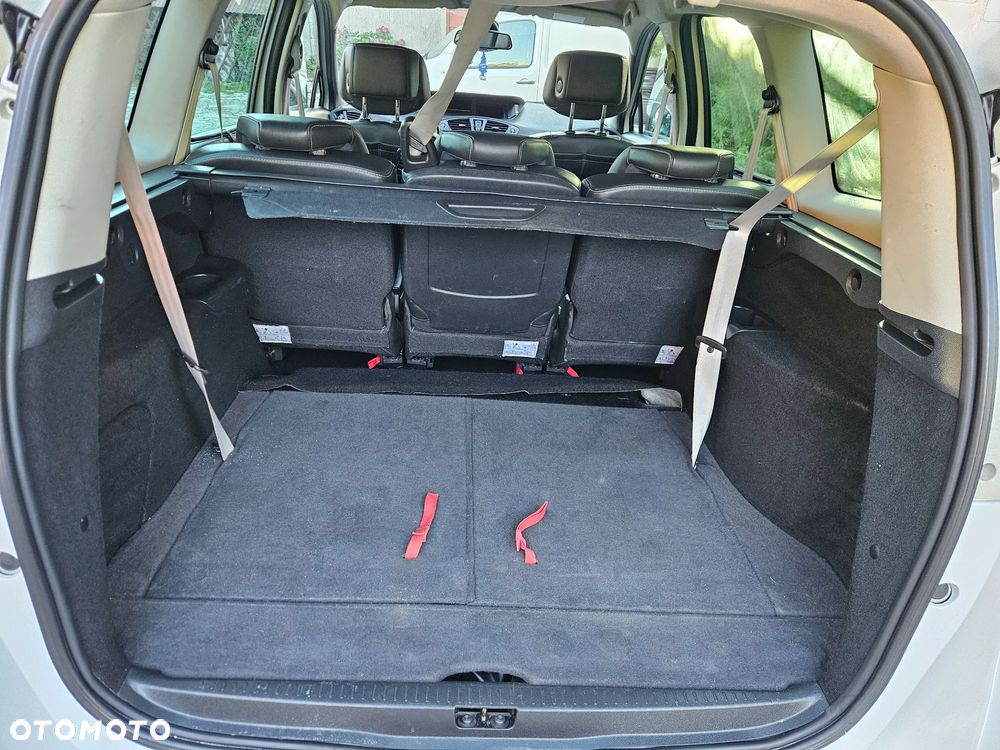 Renault Grand Scenic Energy TCe 130 S&S Bose Edition - 12