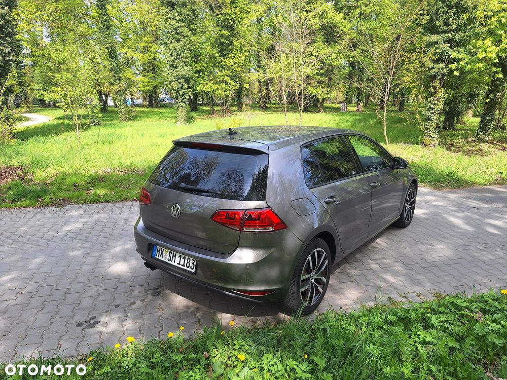 Volkswagen Golf 1.4 TSI BMT Highline - 4