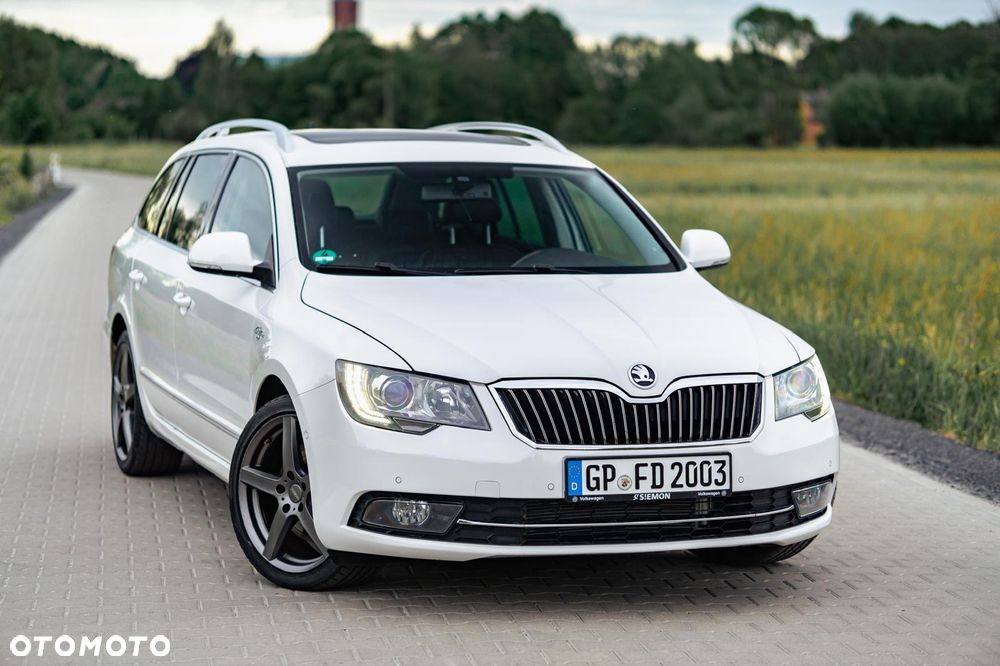 Skoda Superb 2.0 TDI L&K DSG - 10