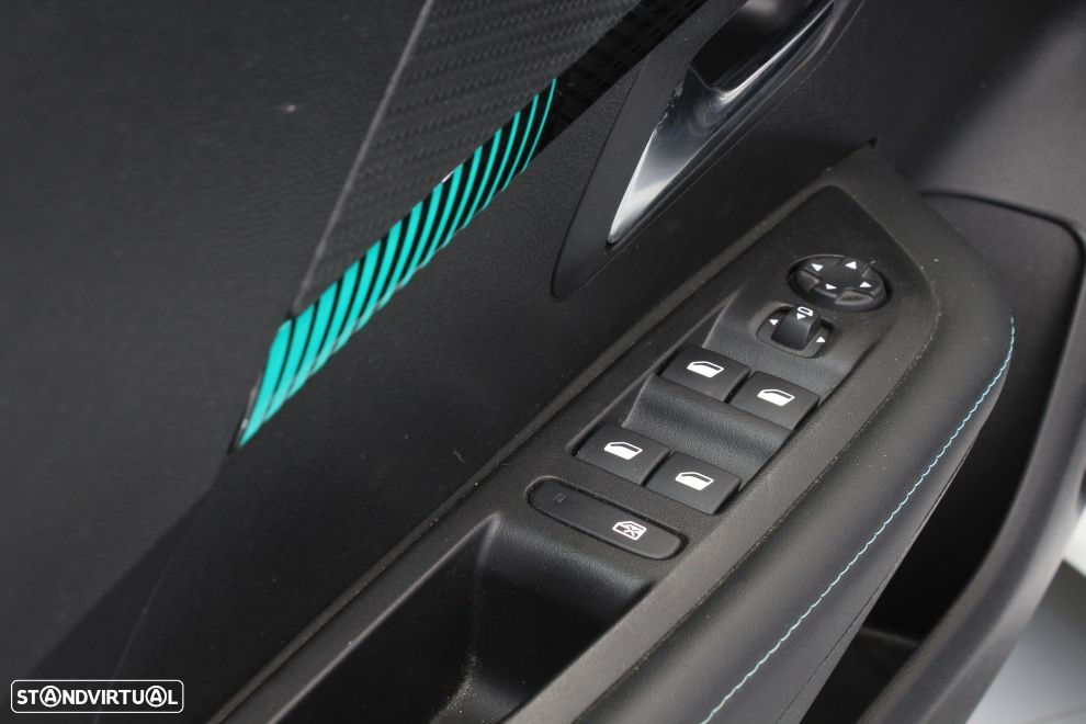 Peugeot 208 1.5 BlueHDi Allure - 22