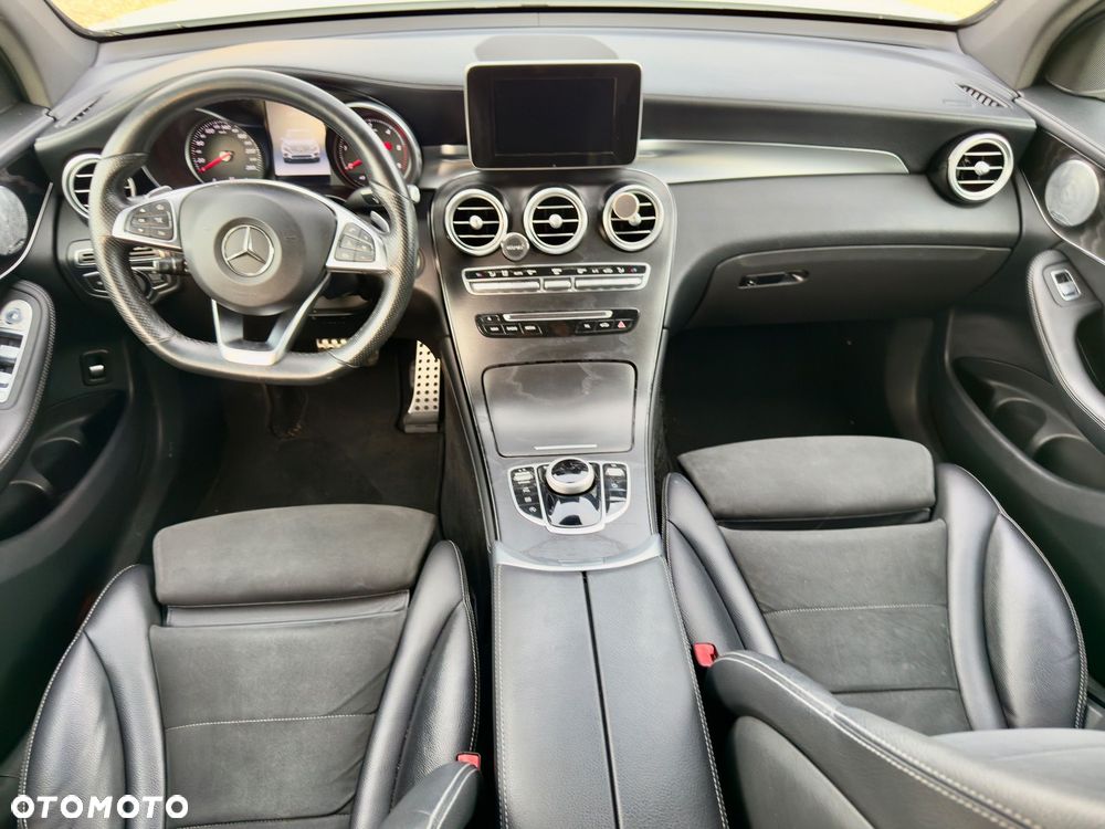 Mercedes-Benz GLC - 17