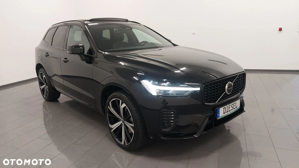 Volvo XC 60 B4 D Plus Dark - 2