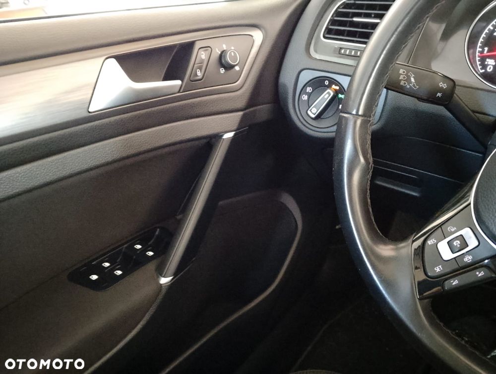 Volkswagen Golf 1.5 TSI ACT OPF DSG Comfortline - 15