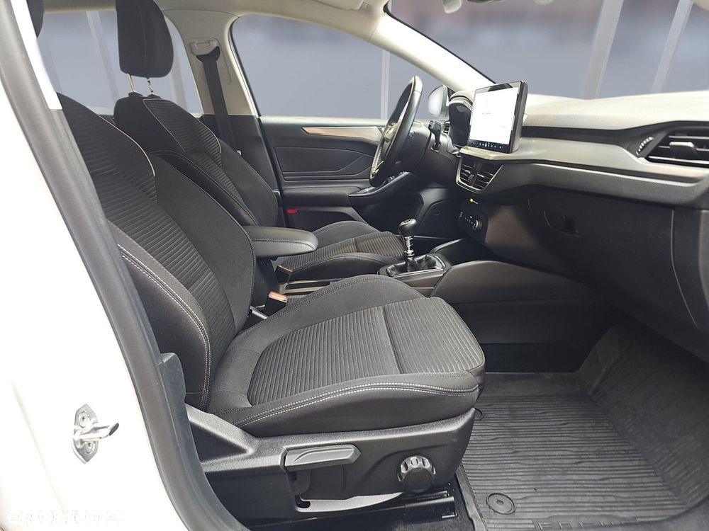 Ford Focus SW 1.5 EcoBlue Titanium - 10