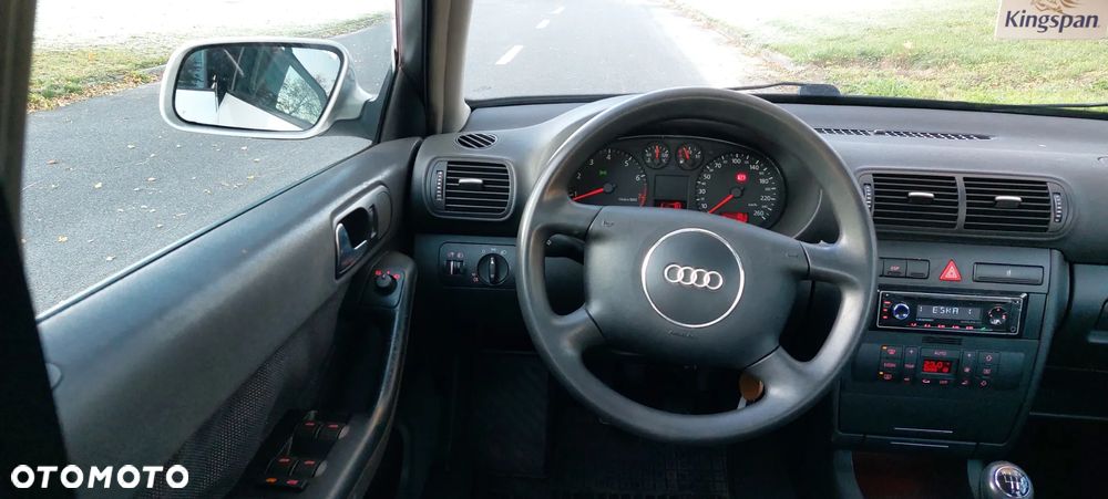 Audi A3 ver-a3-1-6-ambiente - 17