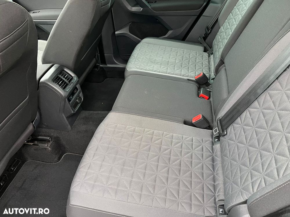 Volkswagen Tiguan - 8