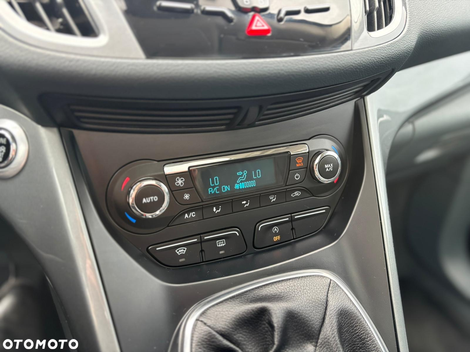 Ford C-MAX 1.0 EcoBoost Start-Stopp-System Titanium - 25