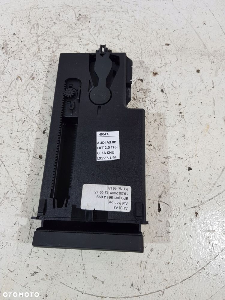 wizytownik szuflada 8p0941561j audi a3 8p lift sportback 08r - 2
