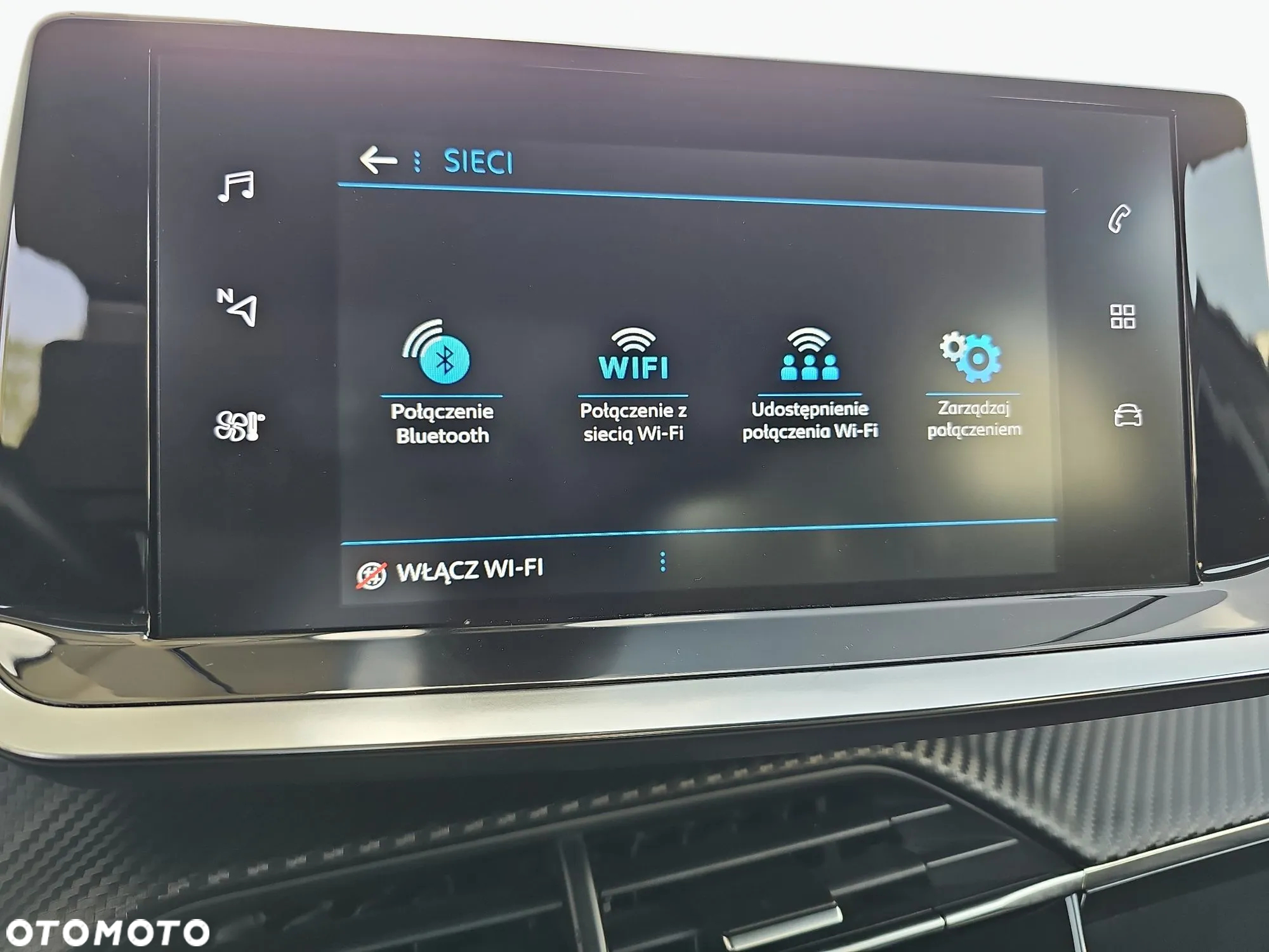 Peugeot 2008 PureTech 130 EAT8 Allure Pack - 32