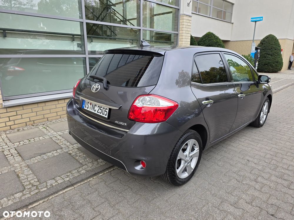 Toyota Auris - 7