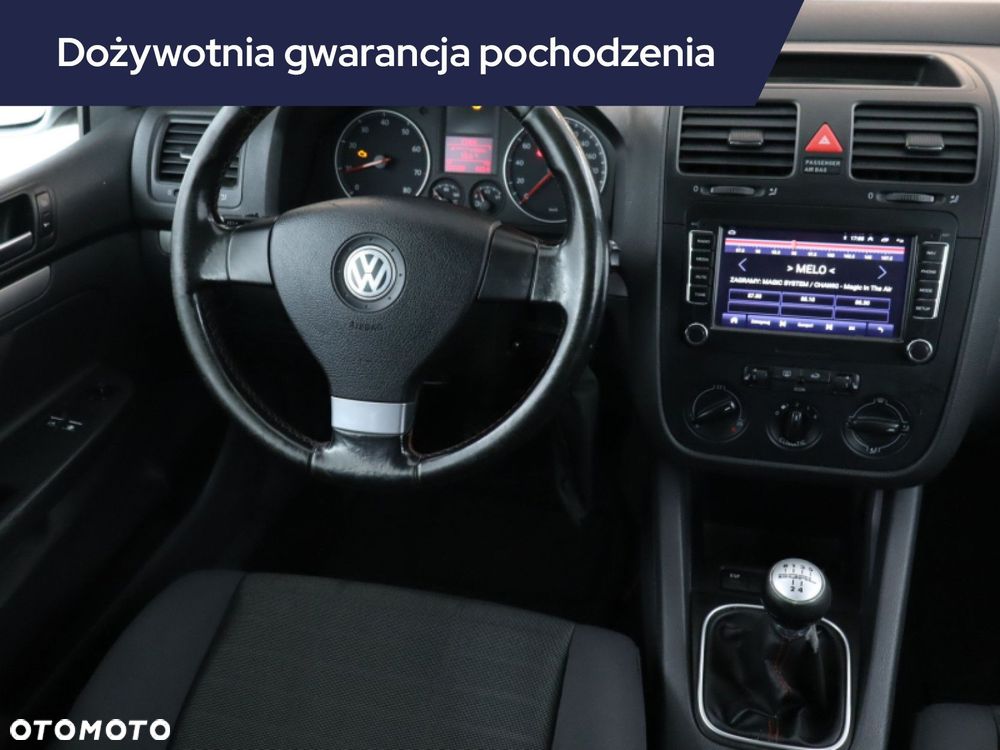Volkswagen Golf - 9