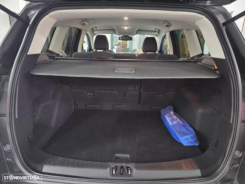 Ford Kuga 1.5 TDCi Titanium - 9