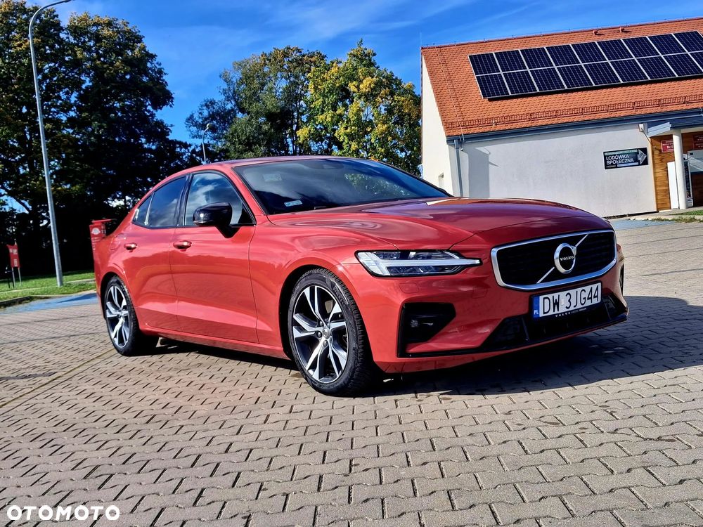 Volvo S60 T4 R-Design First Edition - 2