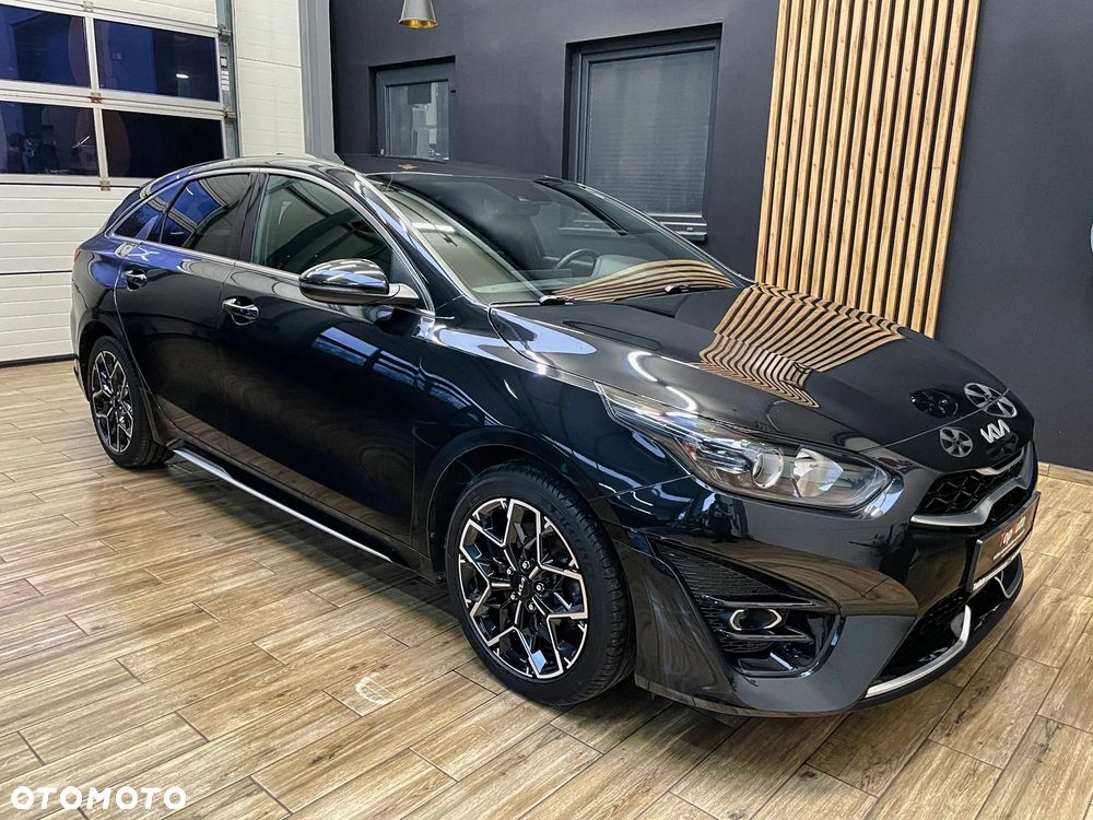 Kia ProCeed 1.5 T-GDI GT Line - 6