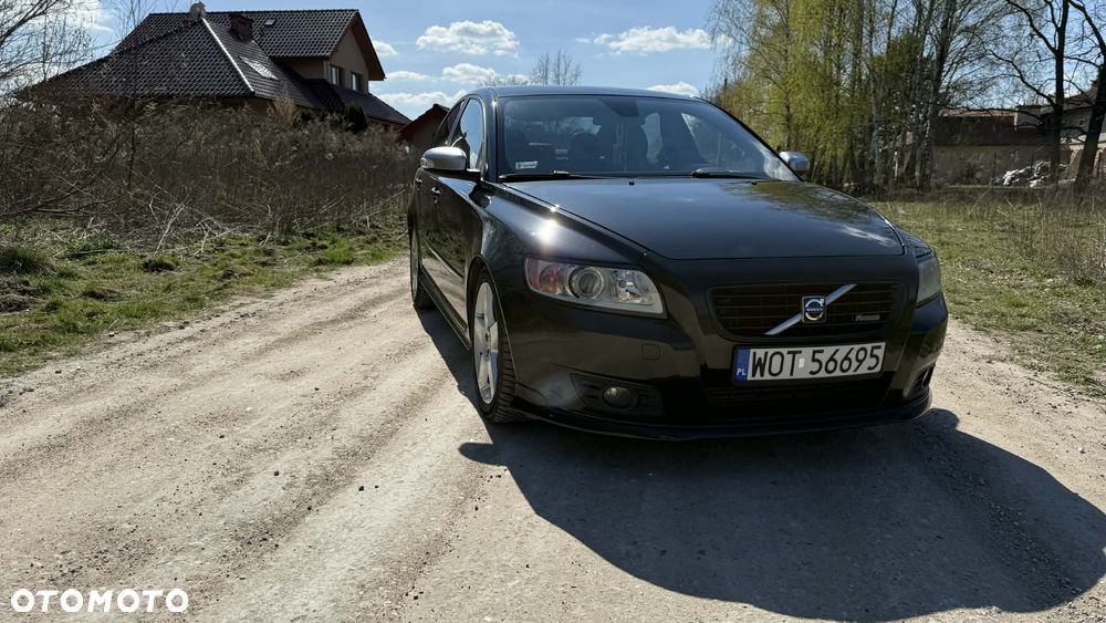 Volvo S40 2.0D DPF RDesign - 1