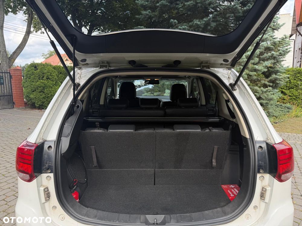 Mitsubishi Outlander 2.0 Instyle Navi 4WD CVT - 12