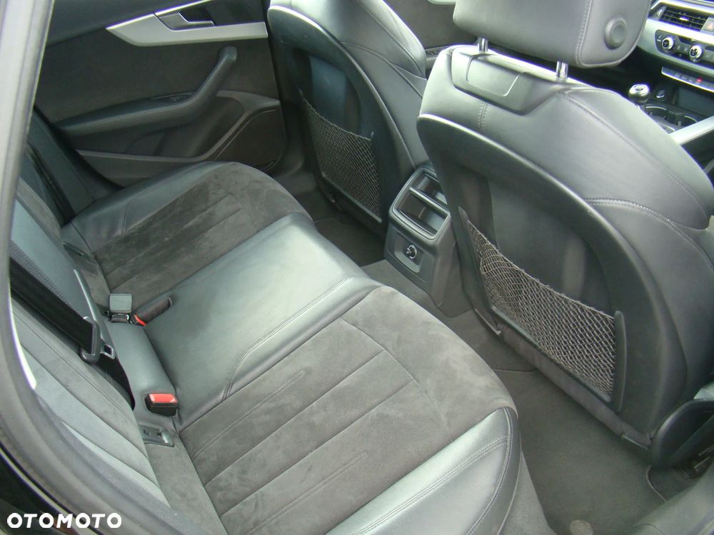 Audi A4 Avant 2.0 TDI sport - 32