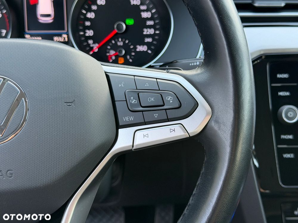 Volkswagen Passat 2.0 TSI Elegance DSG - 17
