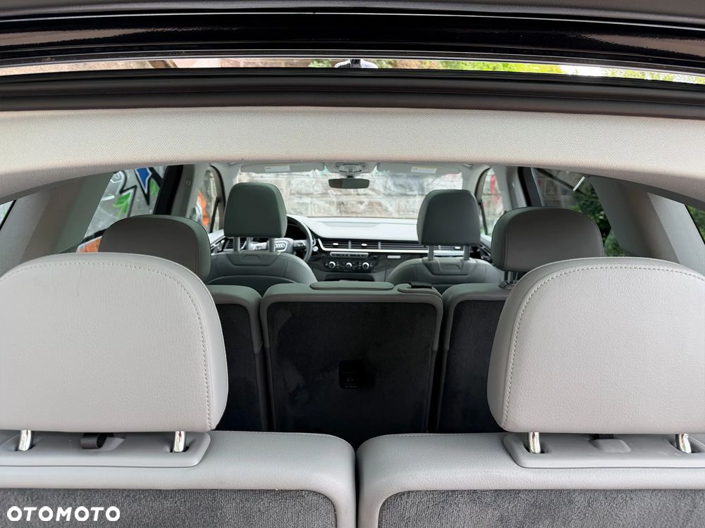 Audi Q7 3.0 TFSI Quattro Tiptronic - 25