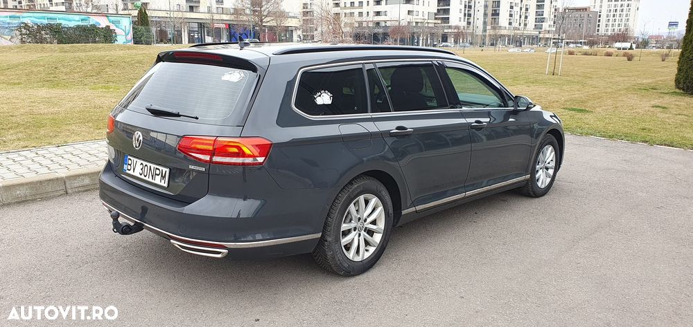 Volkswagen Passat 2.0 TDI SCR DSG BlueMotion Comfortline - 4