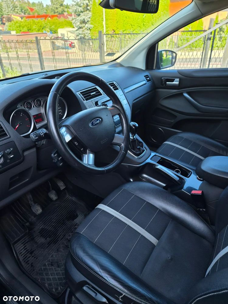 Ford Kuga 2.0 TDCi Titanium - 6
