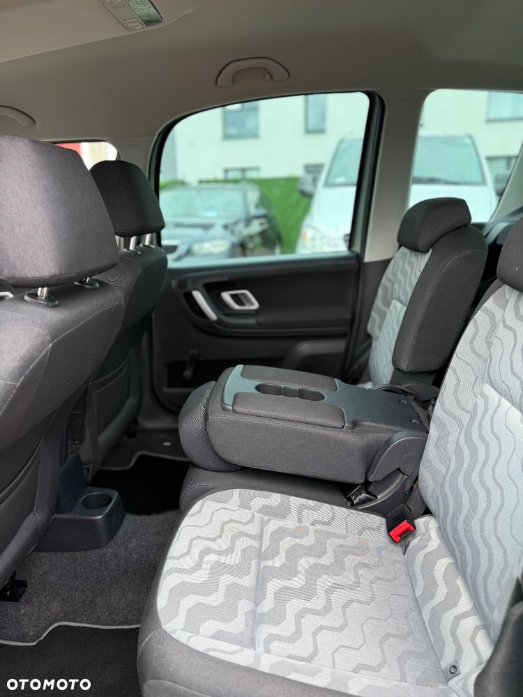 Skoda Roomster 1.9 TDI Comfort PLUS EDITION - 11