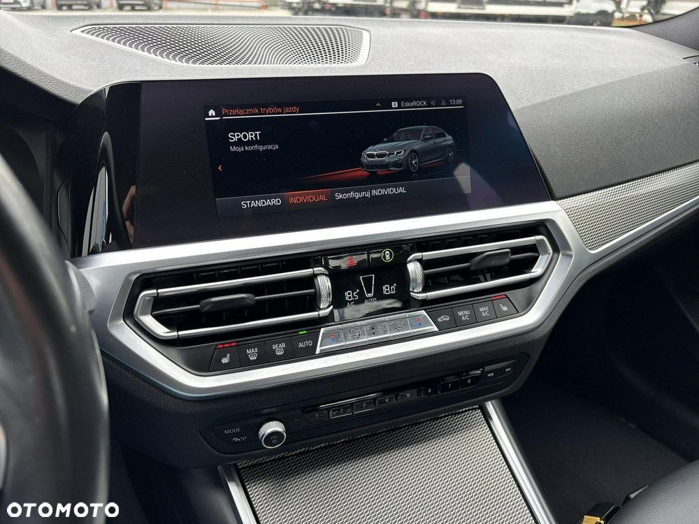 BMW Seria 3 320d M Sport sport - 25