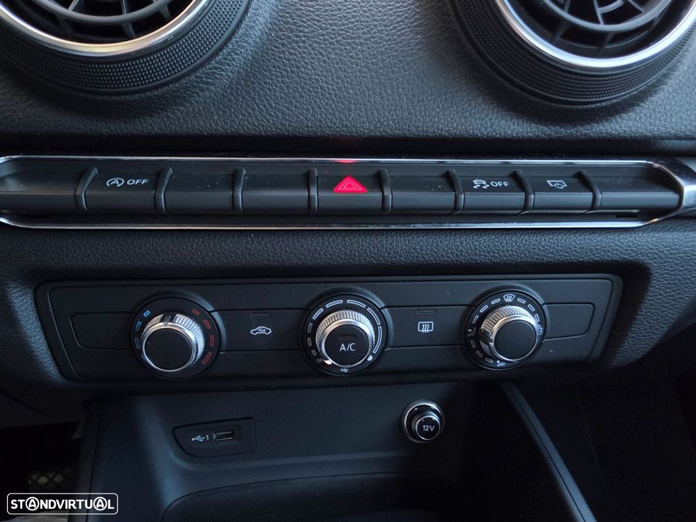 Audi A3 Sportback 30 TDI Sport - 32