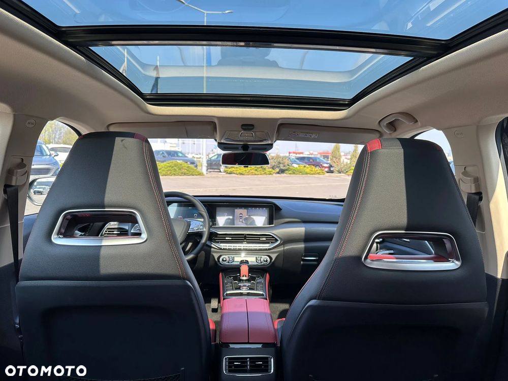 Bestune T77 1.5T Business DCT - 9