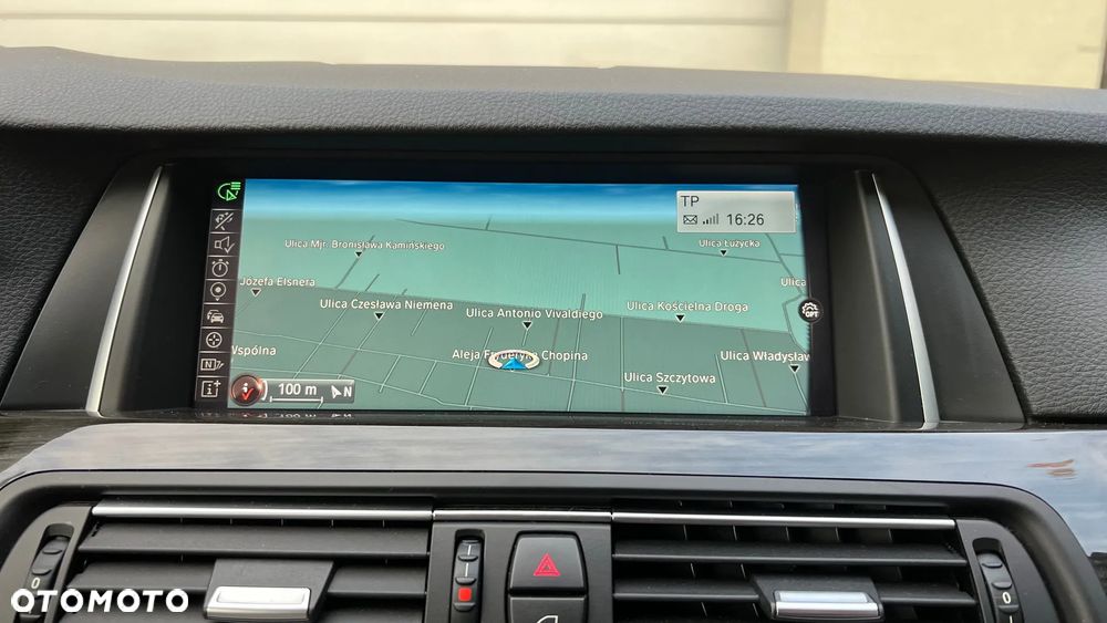 BMW Seria 5 520d xDrive Luxury Line - 23