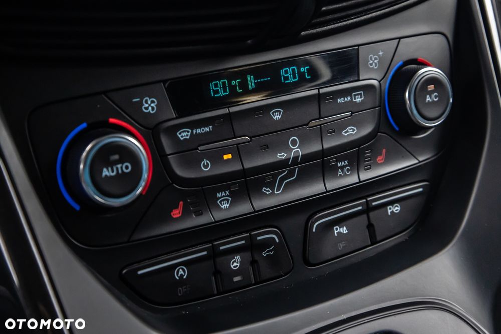 Ford Kuga 1.5 EcoBoost AWD Titanium ASS - 17