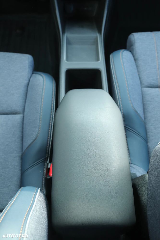 Renault 4 E-Tech 52 kWh Techno - 16