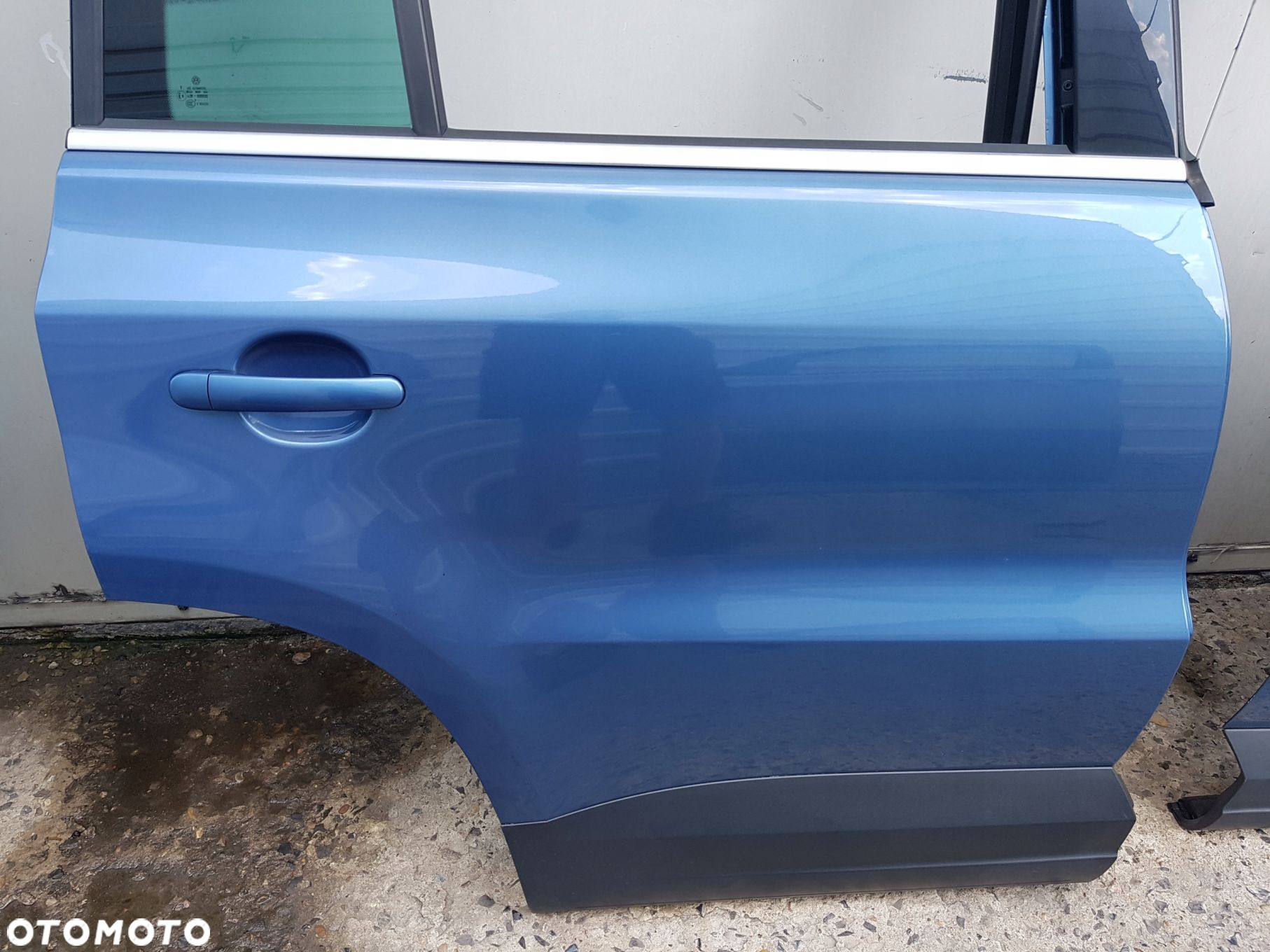 VW TIGUAN I 5N 06-15r DRZWI PRAWE TYŁ LR5T - 2