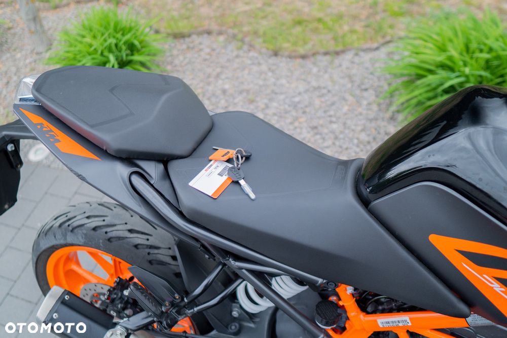 KTM Duke - 16