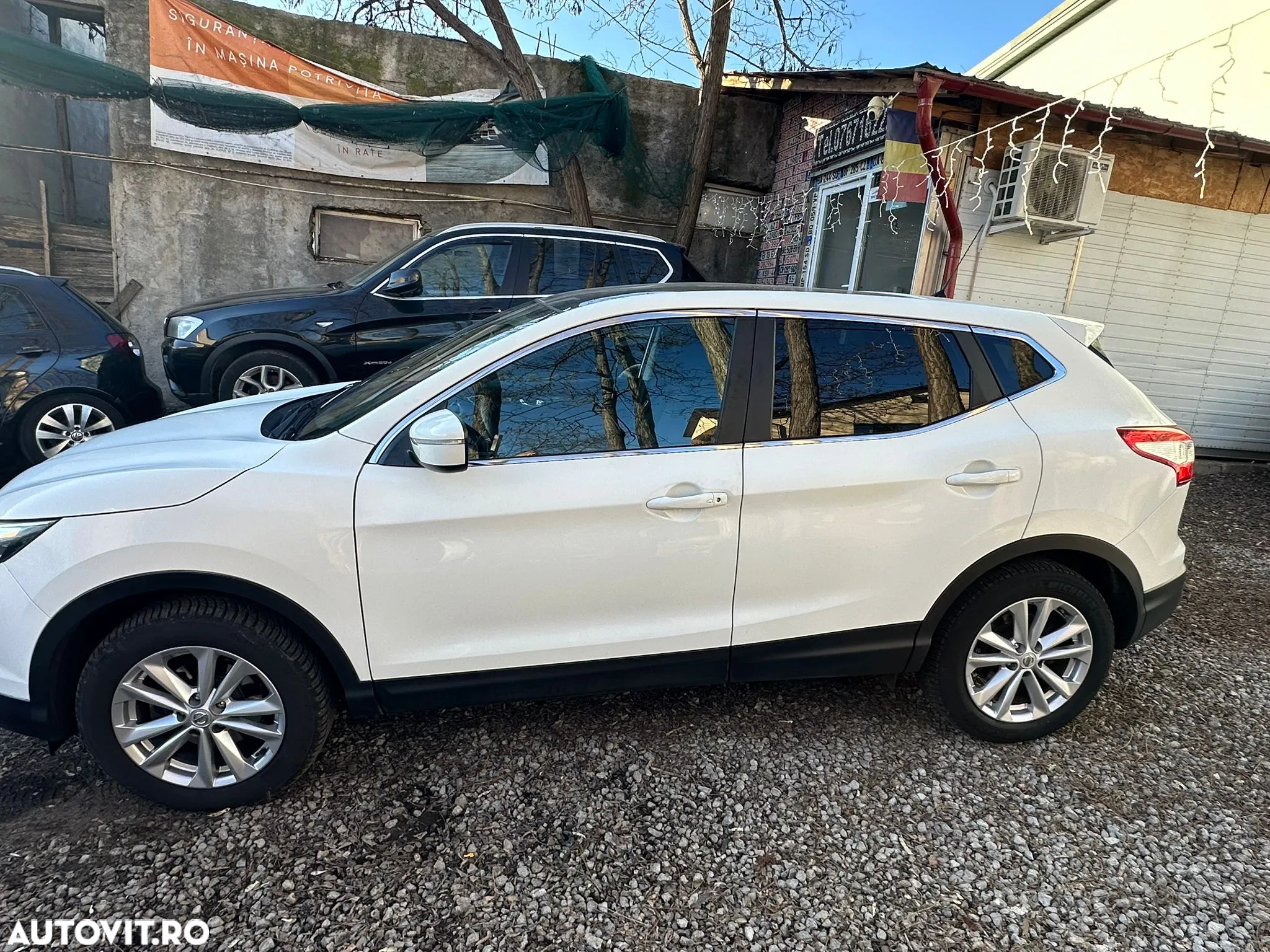 Nissan Qashqai 1.5 DCI Start/Stop N-Connecta - 22