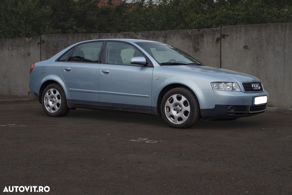 Audi A4 Limuzina - 7