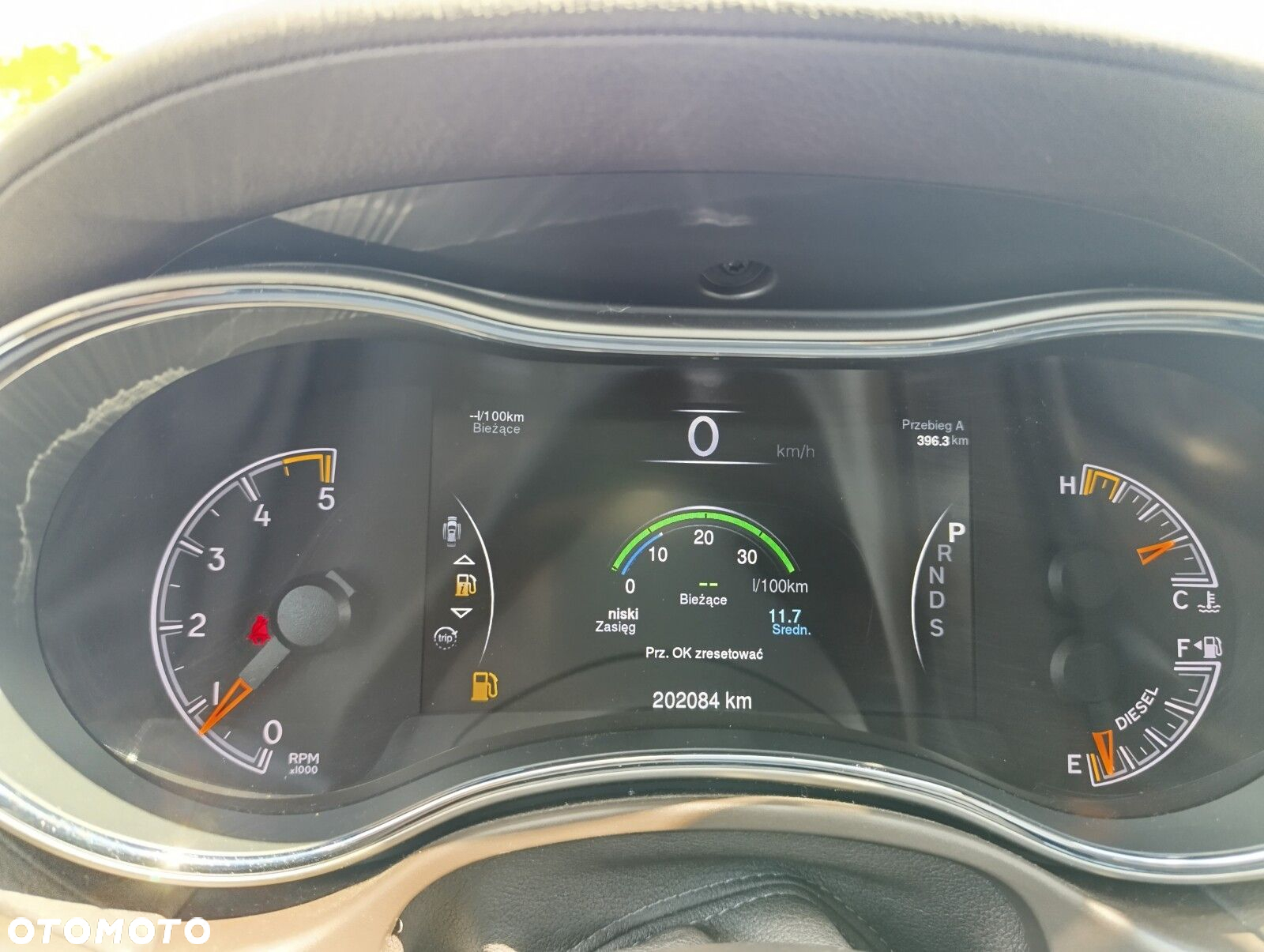 Jeep Grand Cherokee - 16