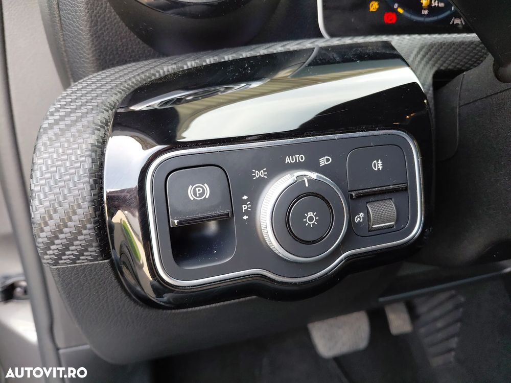 Mercedes-Benz A 180 d 7G-DCT Progressive - 19