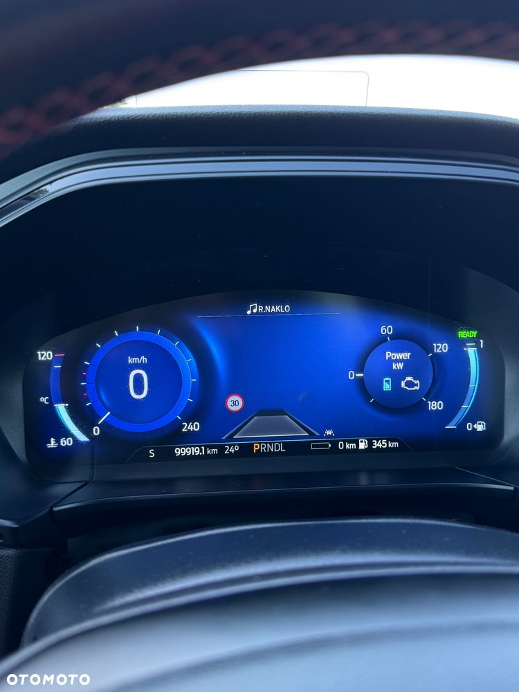 Ford Kuga 2.5P PHEV FWD ST-Line X - 19